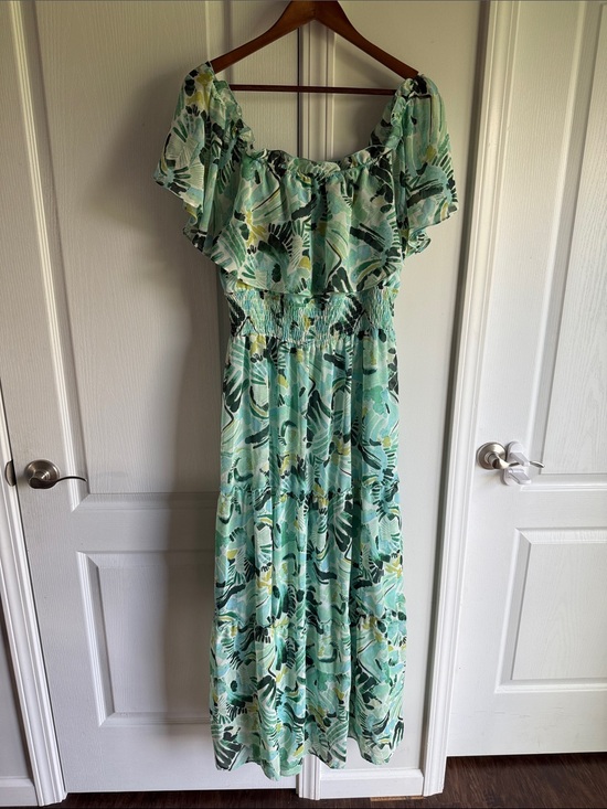 Rabbit Rabbit Rabbit Dresses & Skirts - Rabbit Rabbit Rabbit Mint Green Tropical Off-Shoulder Maxi Dress